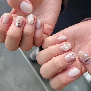 ネイル rokunana 佐野のネイルデザイン