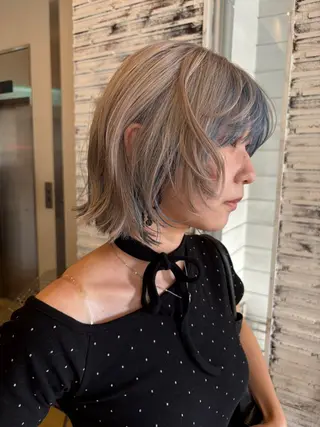 ショート カラー ✨艶ブリーチカラー✨ 酸性ストレート光太郎のヘアスタイル