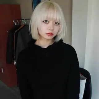 ショート カラー 色落ちまで2度綺麗な ハイトーン⭐️ヨシキのヘアスタイル