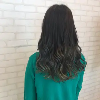 ロング カラー 中川 拓弥のヘアスタイル