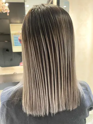 ミディアム カラー ボブ/ハイトーン髪質 改善/越谷✨クラモチのヘアスタイル