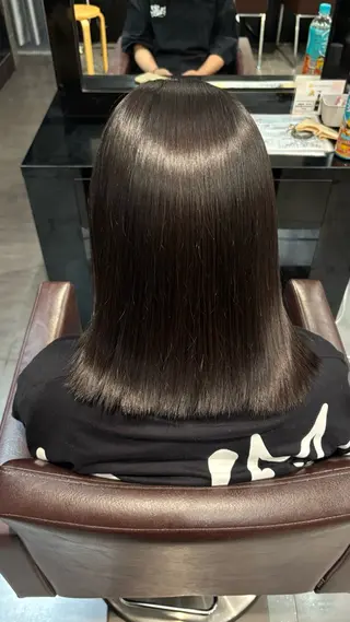 ミディアム 宮澤 小冬のヘアスタイル