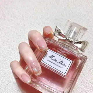 ネイル Cutil Nailsalon所属・Cutil. Nail🌈のネイルデザイン