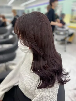 セミロング カラー パーマ ヘアアレンジ メンズ ネイル マツエク・マツパ アイブロウ linette所属・🐩推し活🐩 FUTABA🍒のヘアスタイル