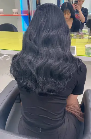 ロング カラー 韓国暗髪🩶レイヤー 🩶hayatoのヘアスタイル