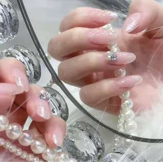 ネイル パラジェルプレミアムサロン nail care &spa Lovin［ラヴィン］所属・Azegami Minaのネイルデザイン