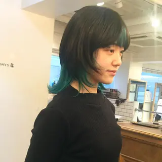 ミディアム カラー ホワイト&レイヤーカ ットエクステ長畠俊輔のヘアスタイル