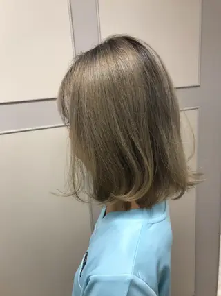 ミディアム ere hair salonのヘアスタイル