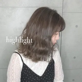 ミディアム 岸川 恭子のヘアスタイル