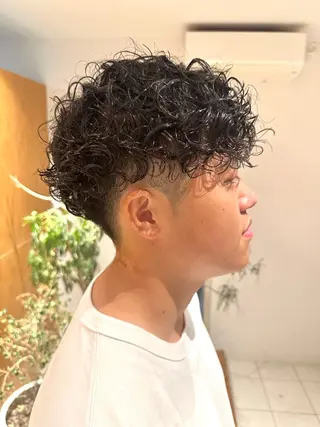 ミディアム パーマ メンズ メンズパーマ達人/ フェード/イツキのヘアスタイル