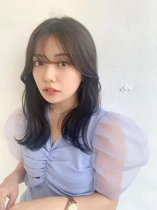 セミロング カラー 藤間 帆乃夏（とうまほのかのヘアスタイル