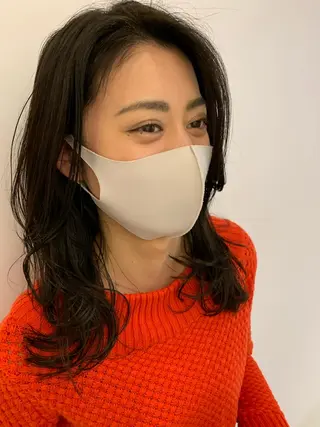 セミロング カラー 飯塚 昇太のヘアスタイル