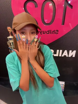 ネイル NAILSGOGO shibuyaのネイルデザイン