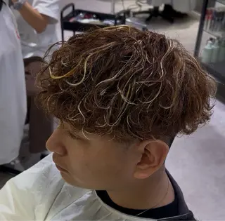カラー パーマ 野中 怜のヘアスタイル