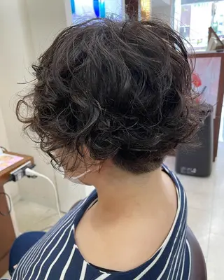 ショート カラー justbeauty CiNQのヘアスタイル