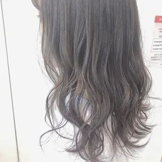 セミロング カラー TRENCH 自由が丘所属・TRENCH　相澤 果歩のヘアスタイル