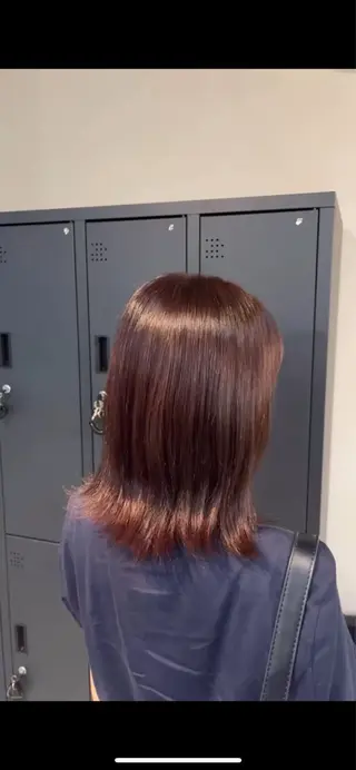 ミディアム カラー Lia布施店所属・藤原 瑠莉花のヘアスタイル