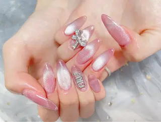 ネイル 🎀ネイルサロン エクラYUI🎀のネイルデザイン