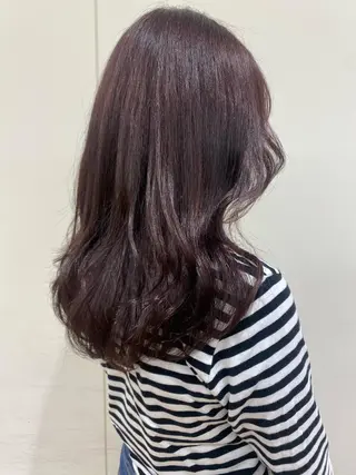 セミロング 金山 友香🕊のヘアスタイル