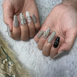 ネイル PALMNAIL所属・次田 春花のネイルデザイン