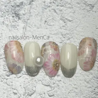 ネイル 江崎 景子のネイルデザイン