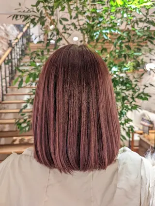 ミディアム カラー WARREN・TRICOMI NEW YORK 表参道店所属・浅比 惇平のヘアスタイル