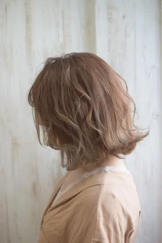 ショート カラー ハイトーンカラー RYUのヘアスタイル