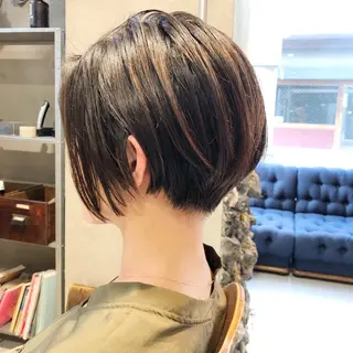 ショート SHARON（シャロン）所属・すきバサミを使わない カット✂️✨郡司泰之のヘアスタイル