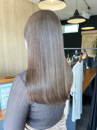ロング カラー ～lynn～Moana by HEADLIGHT 武蔵小杉２号店【リン モアナ バイ ヘッドライト】所属・Tomoya 次世代ブリーチ🕊のヘアスタイル