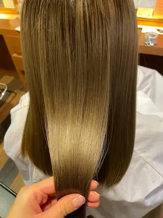 ロング カラー みねぎし ふうかのヘアスタイル