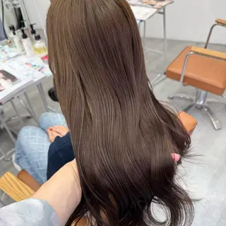 ロング カラー ヘアアレンジ ブリーチなしカラー /ベージュ/安形翔のヘアスタイル