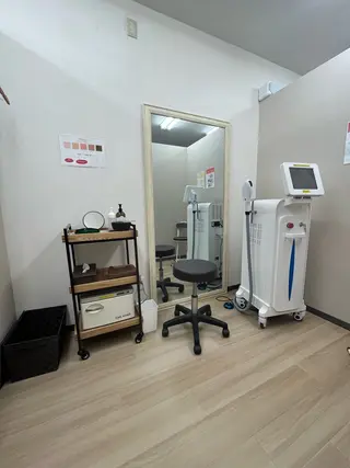 SELFMADE 高崎店の眉毛・アイブロウイメージ