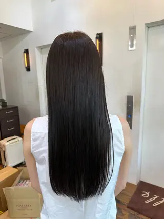 ロング カラー 川口開世 layer cutのヘアスタイル