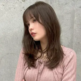 ミディアム 佐々木 美玖のヘアスタイル