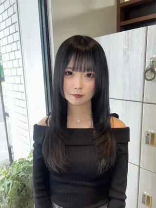 ロング 熊田 秀佳のヘアスタイル