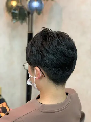 メンズ Rootes   Hair  Stage所属・春日部　間庭 寛貴のヘアスタイル