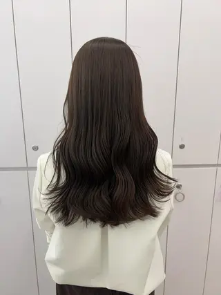 ロング ✨ブリーチ/顔周り レイヤー¦YUKA✨のヘアスタイル