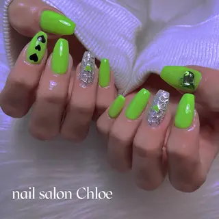 ネイル 鈴木 利奈のネイルデザイン