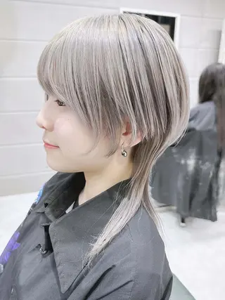 ショート カラー ヘアアレンジ Days 透明感カラーのヘアスタイル