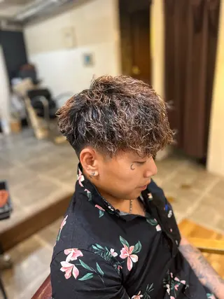 ショート パーマ メンズ CECIL hair なんば店所属・メンズパーマ 艶髪☆店長☆有馬のヘアスタイル