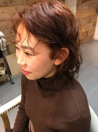 ミディアム カラー パーマ 泊 紗羅のヘアスタイル