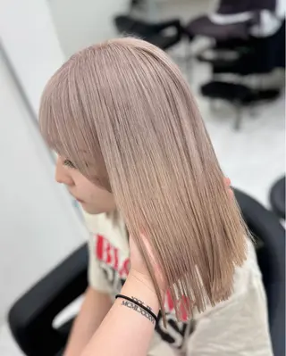セミロング カラー ヘアアレンジ 🕊‎縮毛矯正× 韓国ボブ🪽ひかりのヘアスタイル