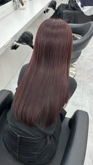 カラー 🤍Mei🤍赤み消 し透明感ツヤカラーのヘアスタイル