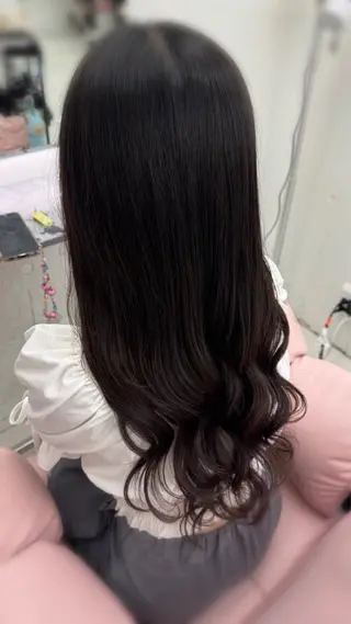 ロング Nene エクステモデル募集中のヘアスタイル