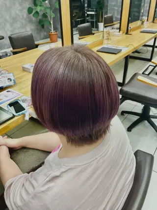 ショート カラー 🦔Laulu 菅原綾乃のヘアスタイル