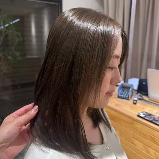 カラー NAVY miyoshiのヘアスタイル