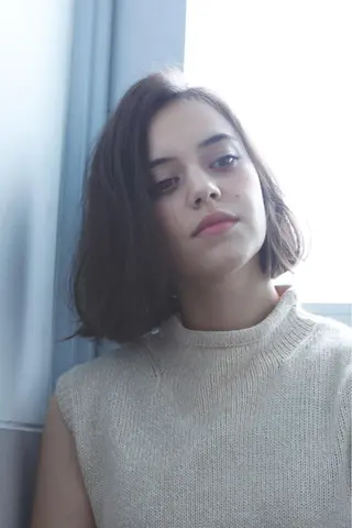 ショート ミディアム conne& ririのヘアスタイル