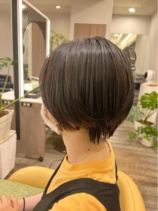 ショート Soleria所属・艶髪/酸性ストレート 根本零のヘアスタイル