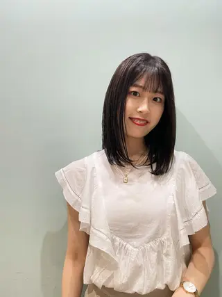 セミロング 🌈HAPPYになる hair🌈ユウカのヘアスタイル