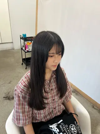 ロング build所属・秋山 花音のヘアスタイル